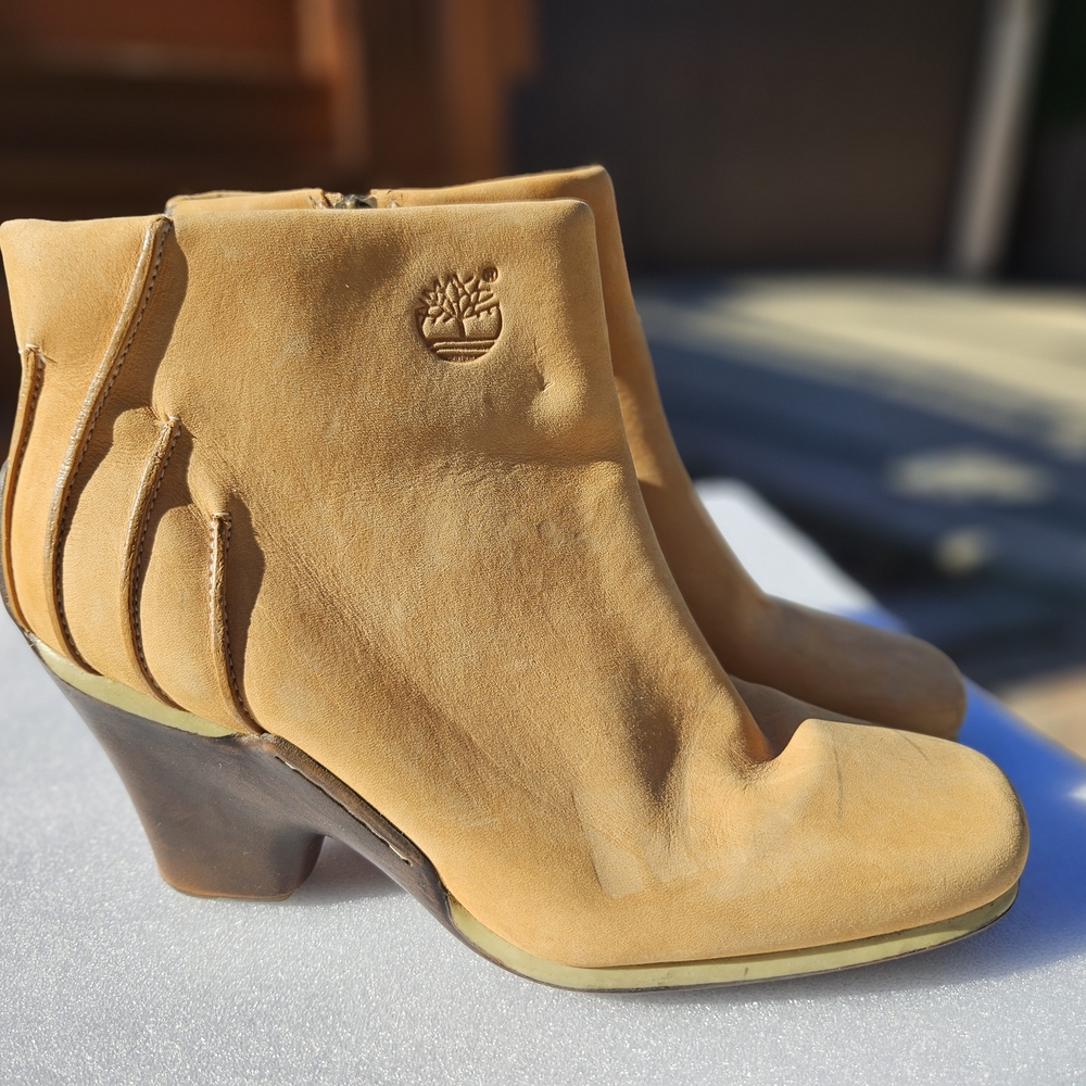 Timberland Women's Nubuck Camel Ankle Wedge Boots